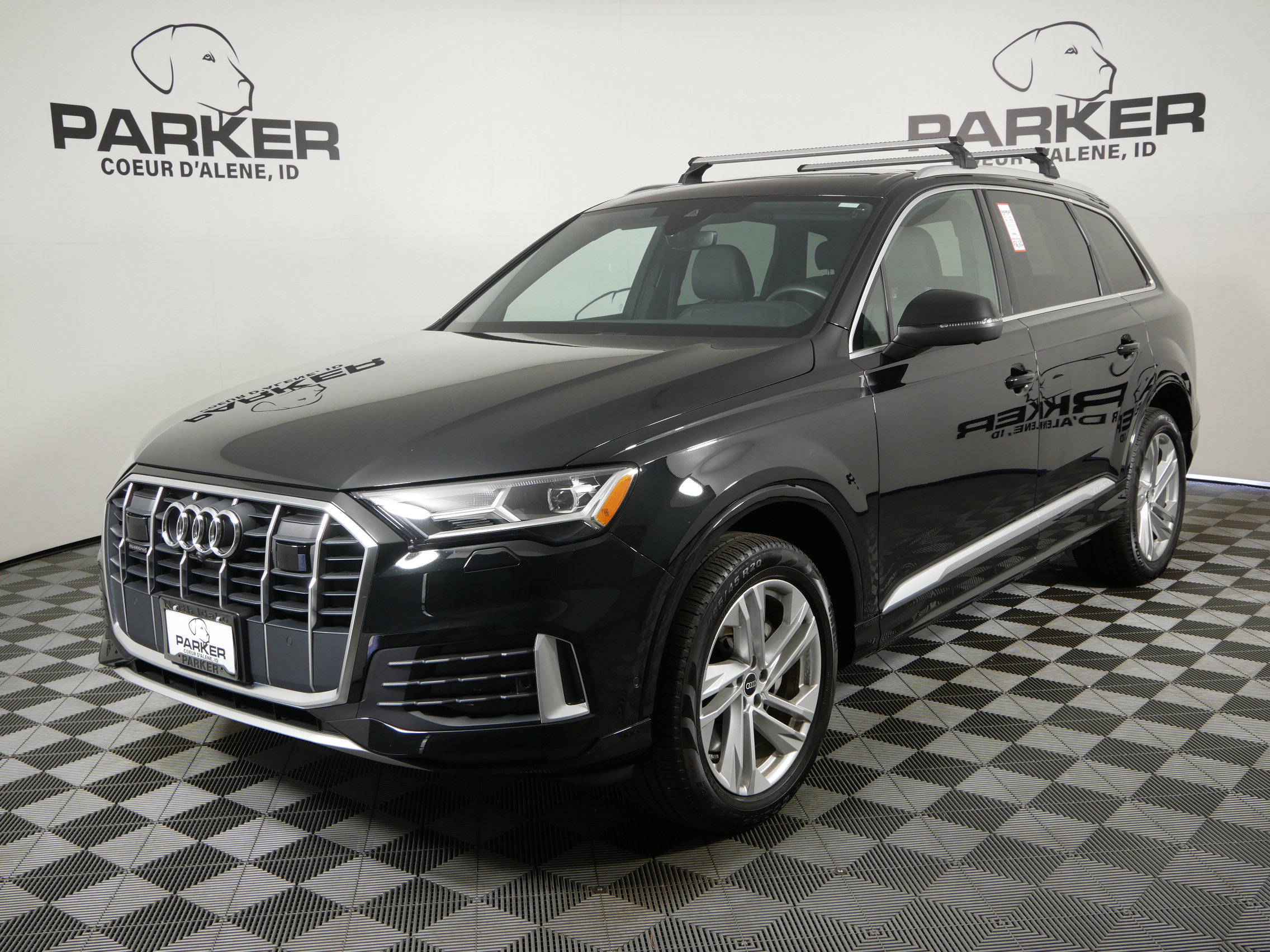 Used 2023 Audi Q7 2.0T Premium w/ Convenience Package AWD/4WD image 1