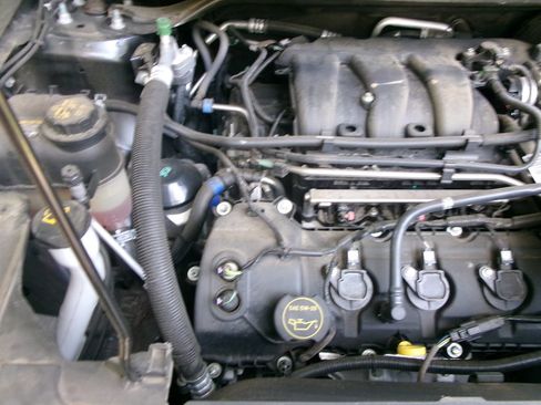 Used 2018 Ford Explorer Limited w/ Equipment Group 301A image 37