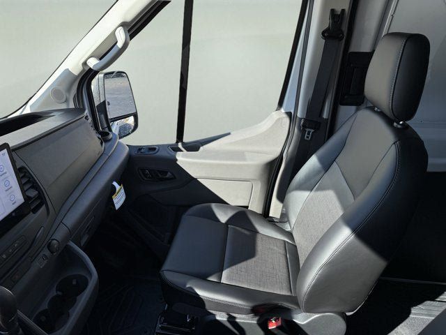 New 2026 Ford Transit 250 148 Medium Roof RWD image 15