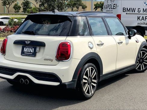 Certified 2023 MINI Cooper S image 11