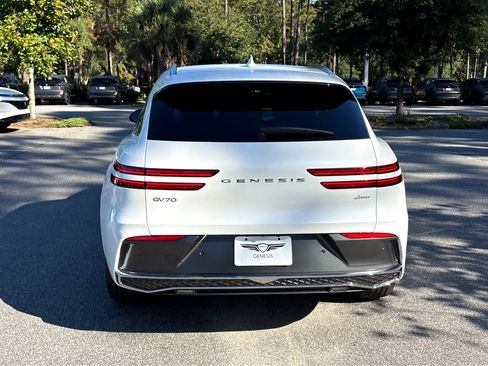 New 2026 Genesis GV70 2.5T image 28