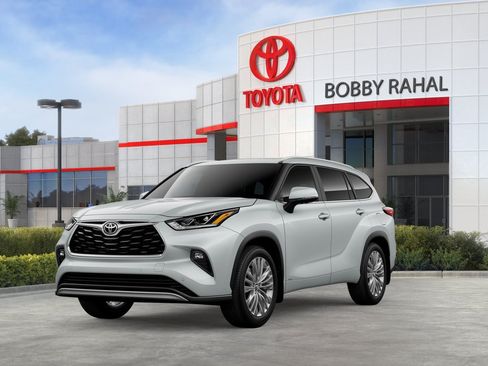 New 2026 Toyota Highlander Platinum AWD/4WD image 1