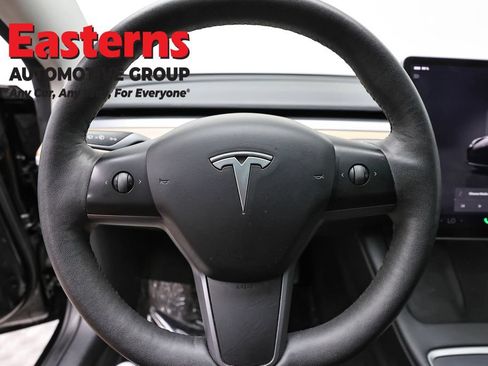 Used 2023 Tesla Model 3 Standard Range RWD image 10