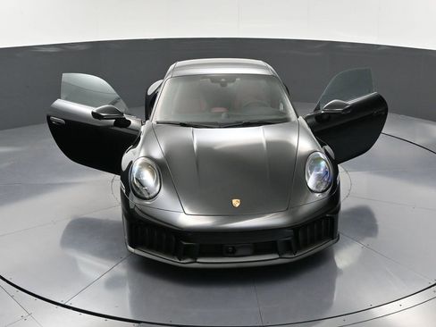 Certified 2026 Porsche 911 Carrera 4 GTS image 33