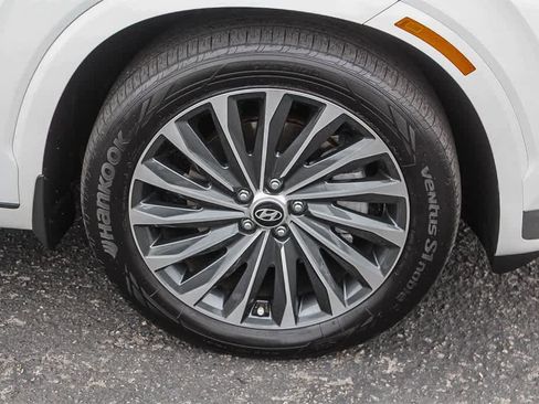 Used 2023 Hyundai Palisade Calligraphy image 12