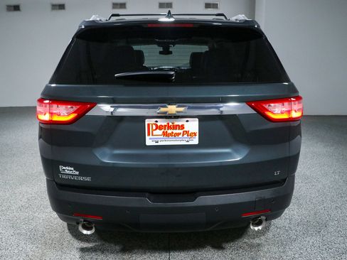 Used 2018 Chevrolet Traverse LT FWD image 8