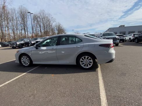 Used 2023 Toyota Camry LE image 13