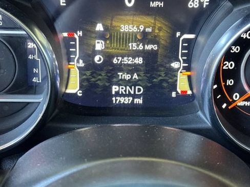 Used 2021 Jeep Wrangler Unlimited Sport AWD/4WD image 26