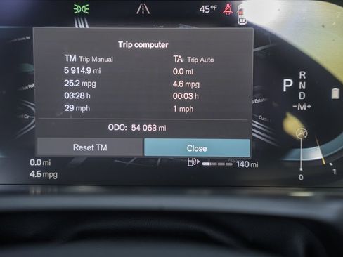 Certified 2023 Volvo XC90 B6 Plus image 40