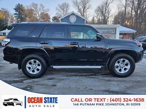 Used 2017 Toyota 4Runner SR5 image 6