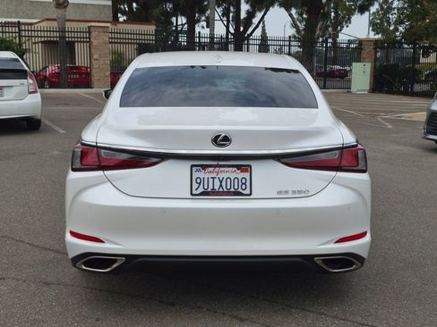 Used 2025 Lexus ES 350 w/ Premium Package FWD image 6