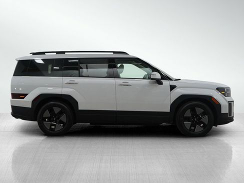 Used 2025 Hyundai Santa Fe SEL image 6