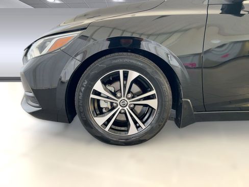 Used 2020 Nissan Sentra SV image 12