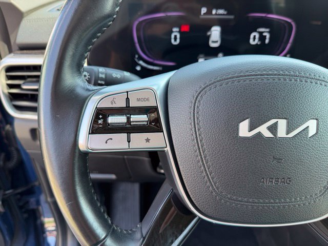 Used 2025 Kia Telluride S AWD/4WD image 16