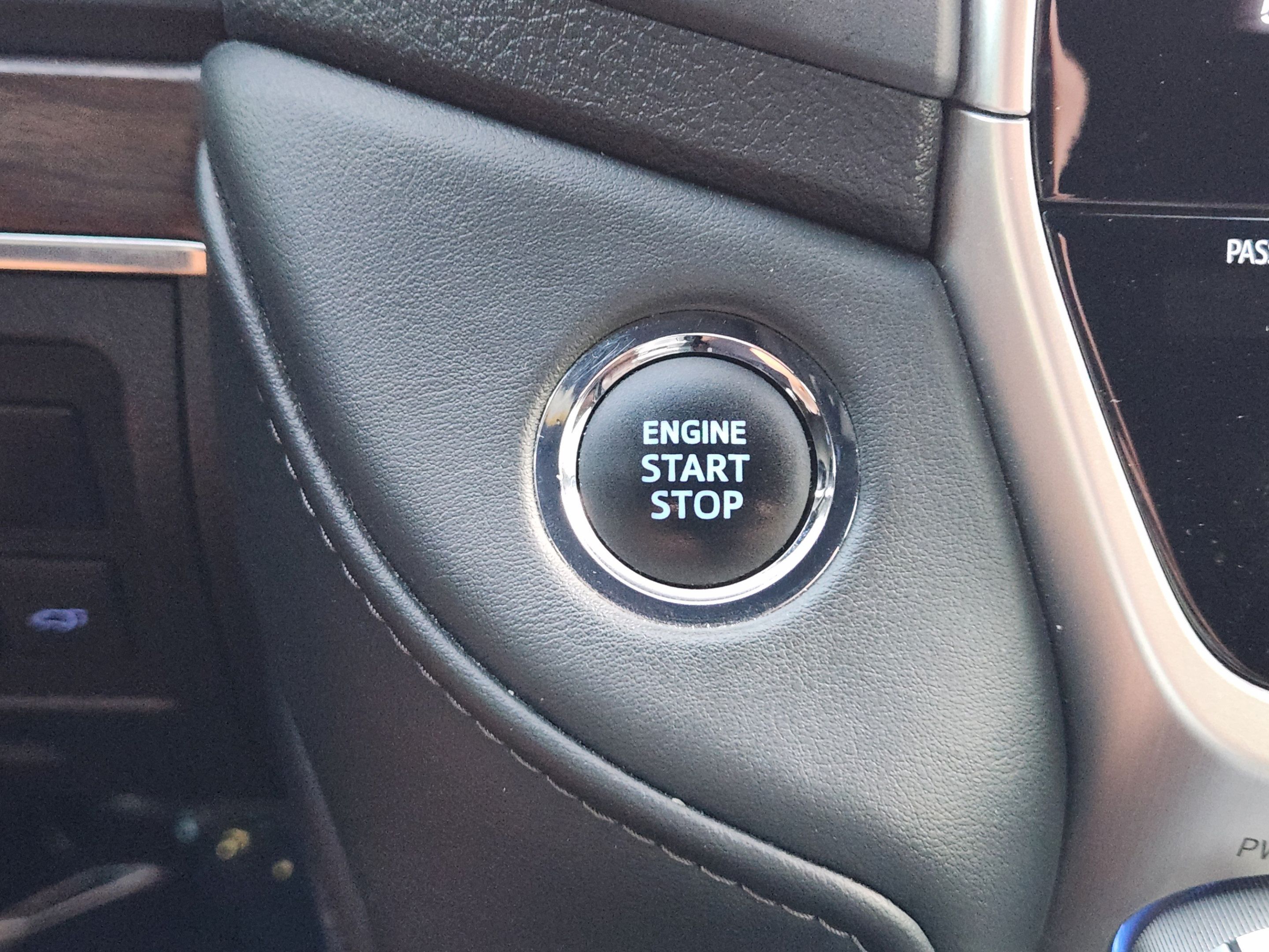 Used 2021 Toyota Land Cruiser AWD/4WD image 18