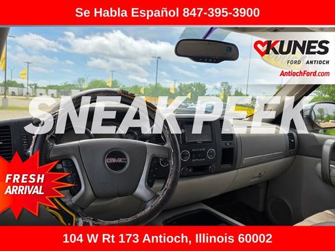 Used 2008 GMC Sierra 1500 SLE w/ Z71 Off-Road Package AWD/4WD image 16