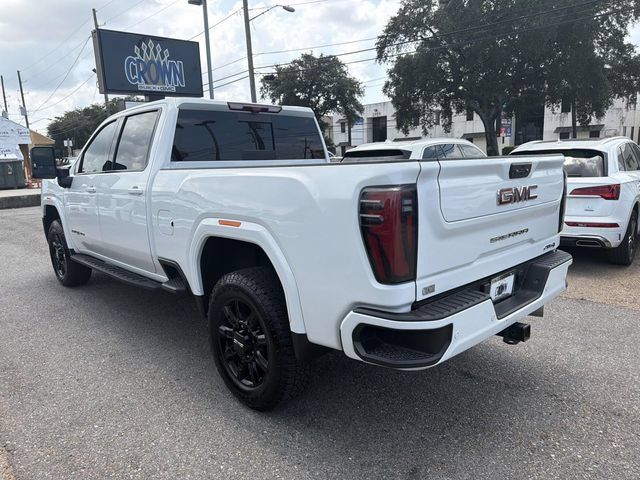 Used 2025 GMC Sierra 2500 AT4 w/ AT4 Premium Plus Package AWD/4WD image 6