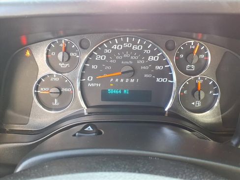 Used 2020 Chevrolet Express 3500 image 6
