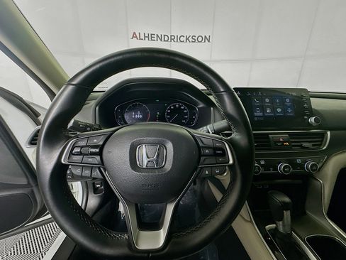 Used 2022 Honda Accord EX-L image 19