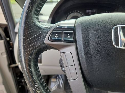Used 2012 Honda Odyssey EX-L image 23