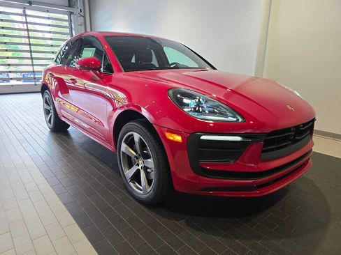 New 2026 Porsche Macan AWD/4WD image 9