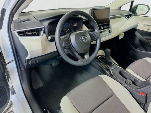 Certified 2025 Toyota Corolla LE image 10