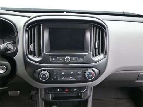 Used 2022 Chevrolet Colorado W/T image 8
