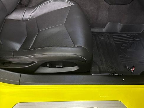 Used 2024 Chevrolet Corvette Stingray Coupe w/ 1LT image 39