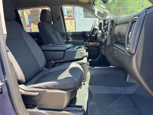 Used 2021 Chevrolet Silverado 3500 LT w/ Convenience Package AWD/4WD image 12