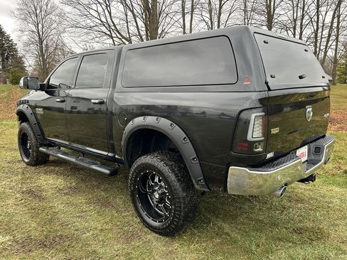 Used 2015 RAM 1500 Laramie w/ Convenience Group image 8