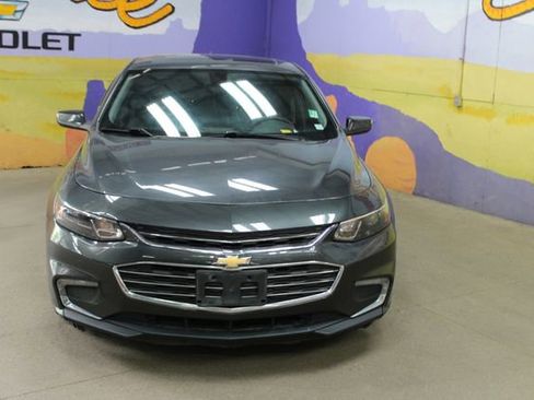 Used 2016 Chevrolet Malibu LT w/ True North Edition FWD image 3