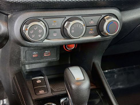 Used 2024 Nissan Kicks SV FWD image 20