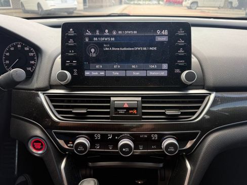 Used 2022 Honda Accord Sport image 15