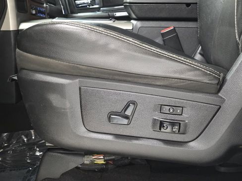 Used 2014 RAM 3500 Laramie AWD/4WD image 27