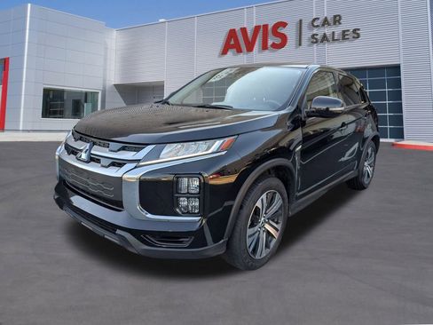 Used 2024 Mitsubishi Outlander Sport SE image 1