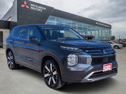 New 2025 Mitsubishi Outlander SE