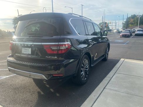 Used 2023 Nissan Armada Platinum w/ Captain's Chairs Package AWD/4WD image 3