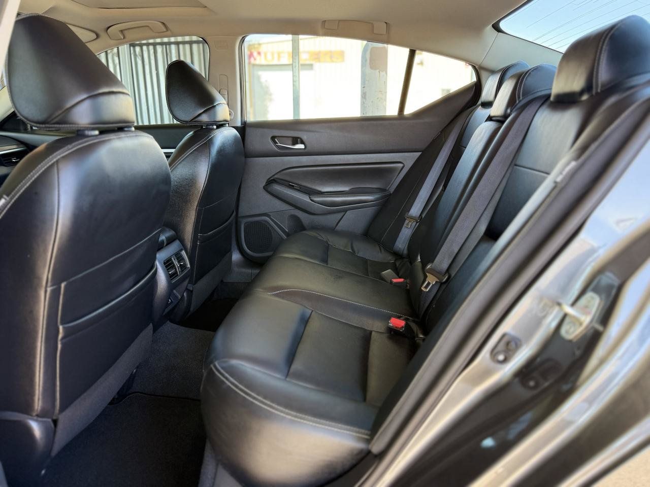 Used 2022 Nissan Altima 2.5 SL FWD image 13