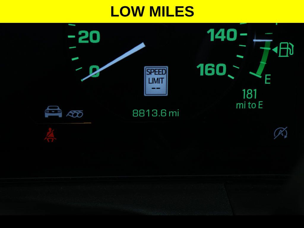 Used 2025 Ford Mustang GT Premium RWD image 4