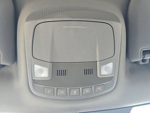 Used 2018 Ford F150 XLT w/ Equipment Group 302A Luxury AWD/4WD image 18