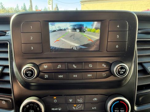 Used 2023 Ford Transit 250 Low Roof AWD w/ Exterior Upgrade Package image 22