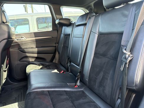 Used 2015 Jeep Grand Cherokee Altitude image 11