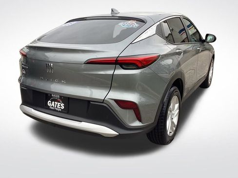 Used 2025 Buick Envista Preferred FWD image 11
