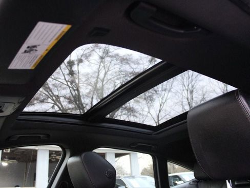 Used 2017 BMW 340i Gran Turismo xDrive image 13