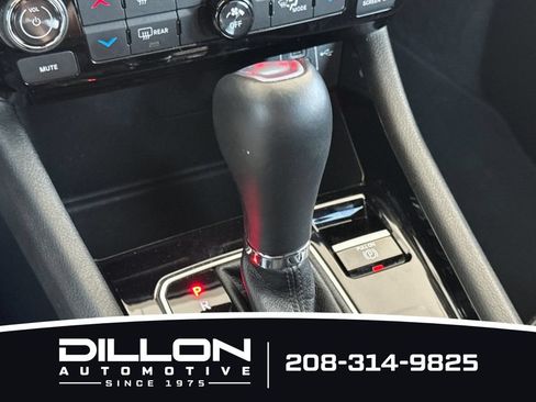 Used 2025 Jeep Compass Limited AWD/4WD image 21