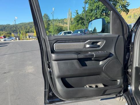 Used 2020 RAM 1500 Big Horn AWD/4WD image 20