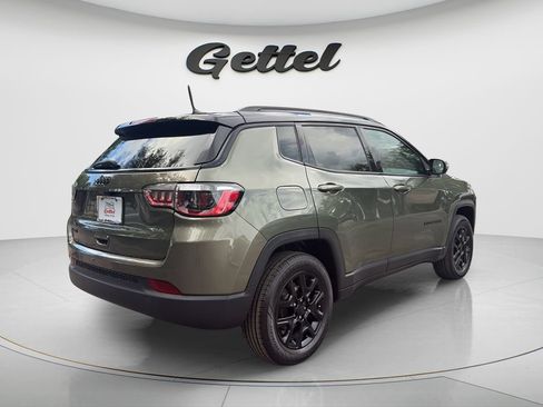 Used 2021 Jeep Compass Sport AWD/4WD image 5