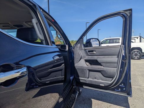 Used 2022 Toyota Tundra Limited image 52