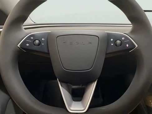 Used 2024 Tesla Model 3 Standard Range RWD image 32