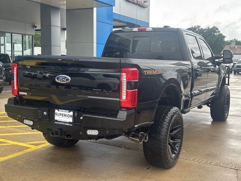 Used 2023 Ford F250 Lariat w/ Tremor Off-Road Package AWD/4WD image 3